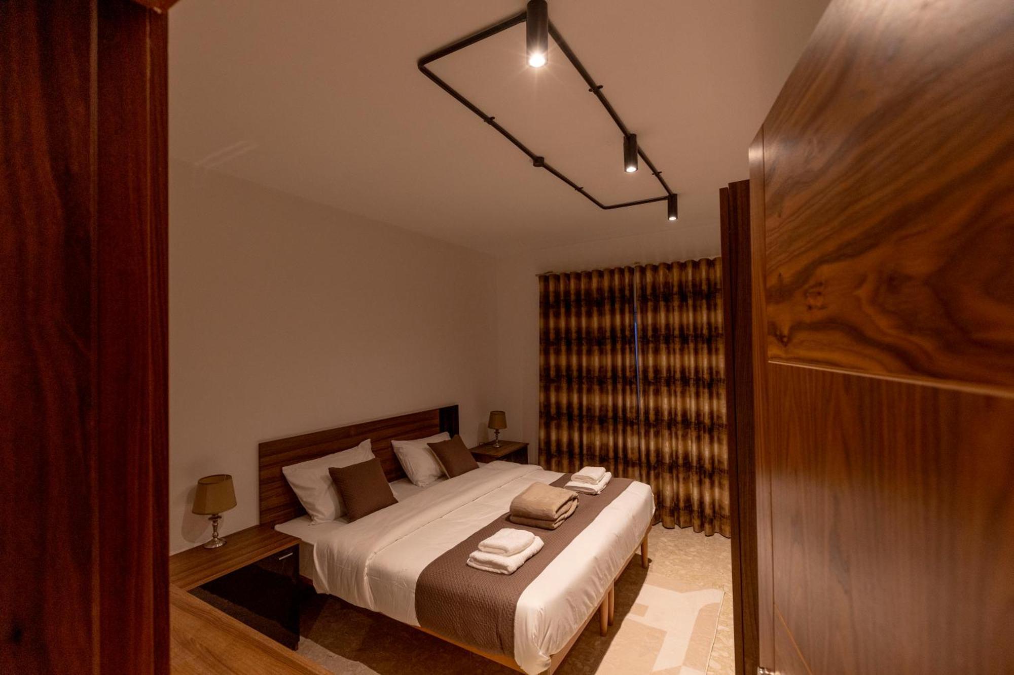 Galileo - Seafront Luxury Apartment Sliema