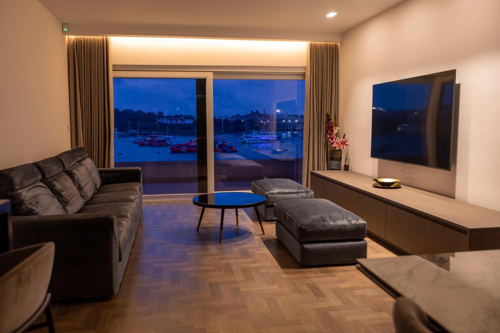 Galileo - Seafront Luxury * Sliema
